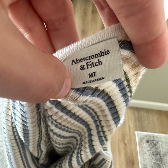 Abercrombie & Fitch Reversible Knit Mini Dress Size Medium Tall - Picture 5 of 8